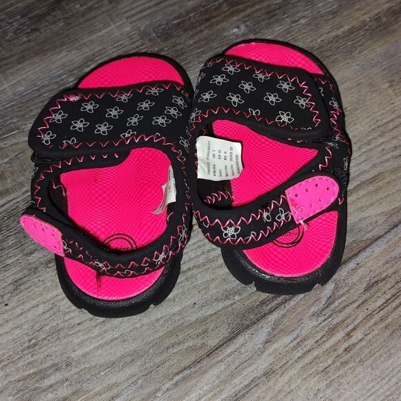 Little Girls sandals bundle of 3 pair Sz 3 - Picture 7 of 12
